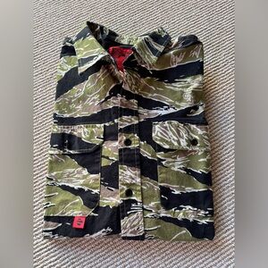 Cleared Hot Button Down